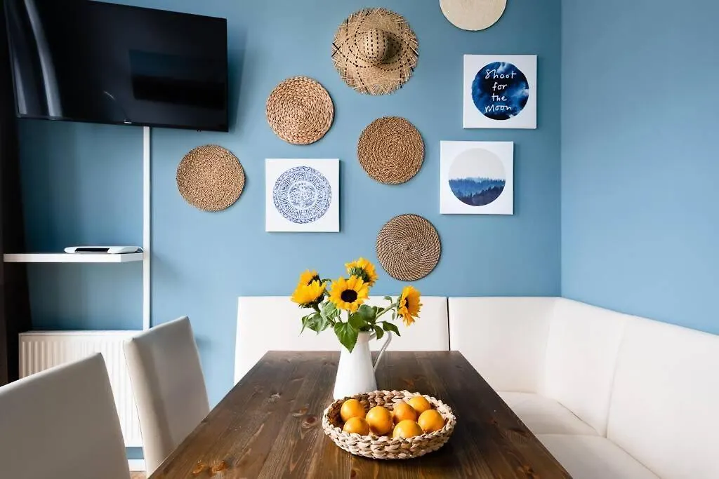Sc 05 By Rockchair Apartments L Superhost Status L 2 Bedrooms Boxspringbeds Balcony Elevator - Cozy Family & Business Flair Welcomes You! Berlin